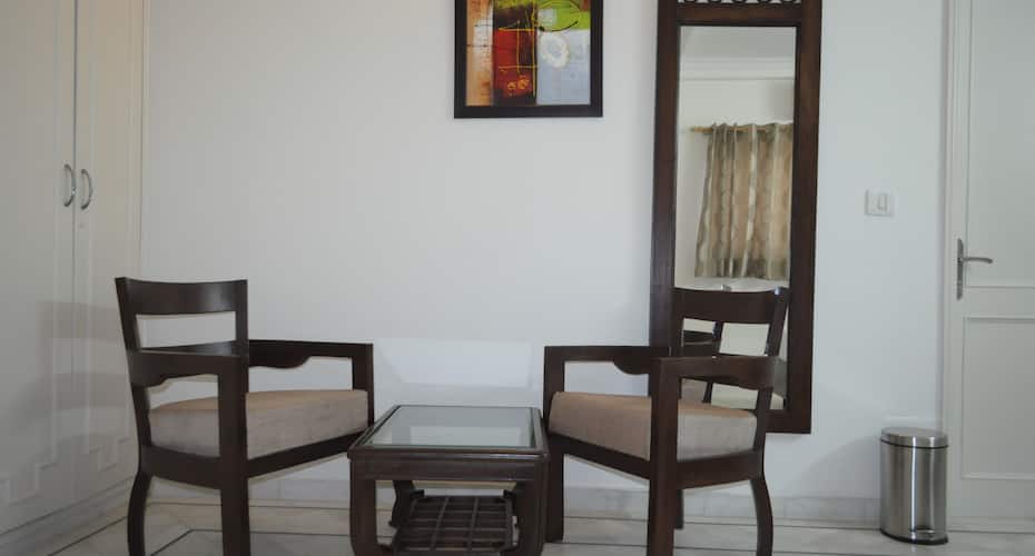 Namaste Bnb & Service Apartments, New Delhi 5